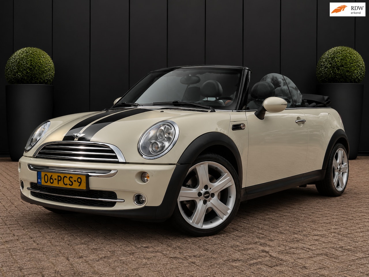 MINI Cabrio - Mini 1.6 Cooper Pepper AIRCO ELEK DAK CRUISE CTRL NW.APK - AutoWereld.nl