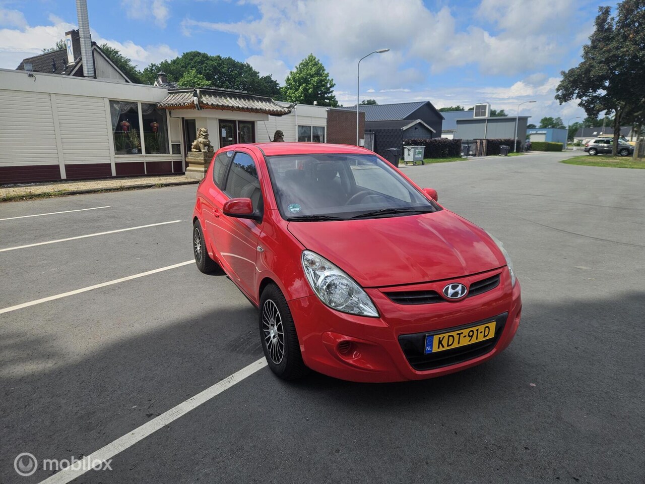 Hyundai i20 - 1.2i Business Edition airco lm wielen el ramen