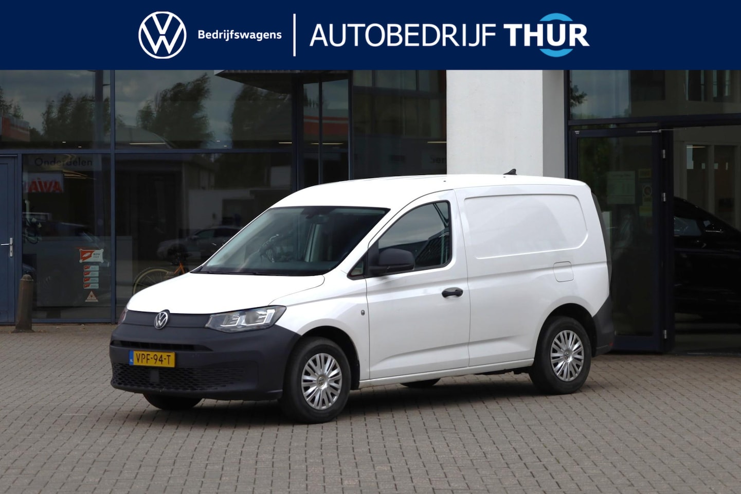Volkswagen Caddy Cargo - 2.0 TDI Economy Business 2.0 TDI Economy Business 75PK / 55kW, NL auto door ons geleverd en onderhouden, trekhaak, - AutoWereld.nl