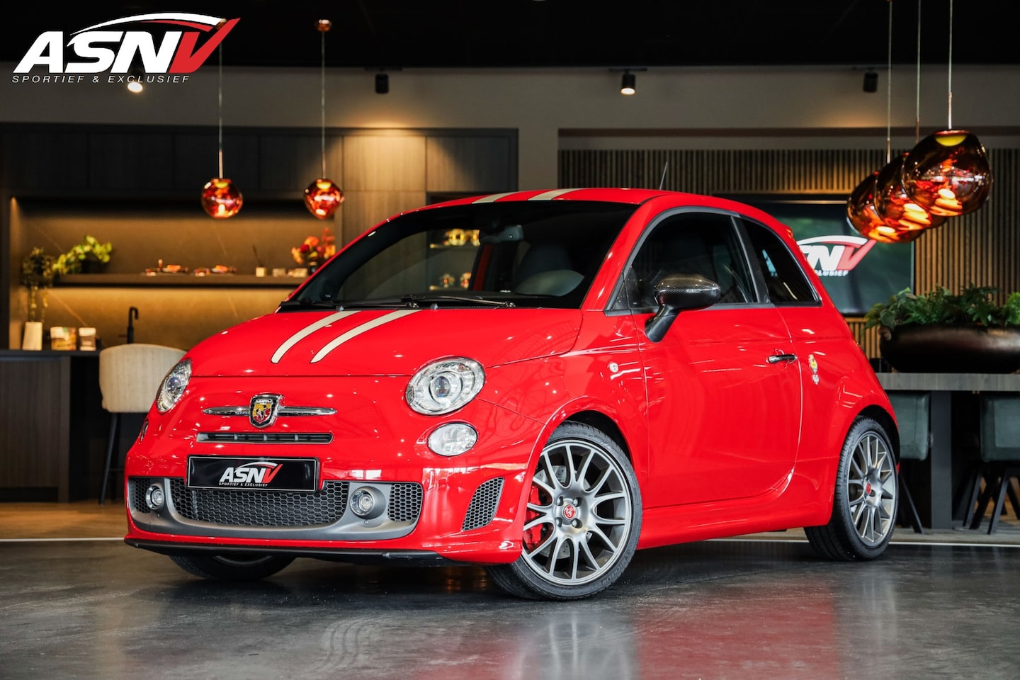 Abarth 695 - Tributo Ferrari, 180 PK, N° 0072, Only 12.000 KM, Collector/Item, Full/Carbon, Rosso/Corsa - AutoWereld.nl