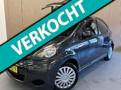 Toyota Aygo - 1.0-12V Comfort | Airco | APK | EL Ramen | Radio met aux | NAP |