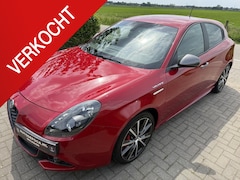 Alfa Romeo Giulietta - 1.750 Turbo Veloce Rosso Alfa en natuurlijk in topstaat