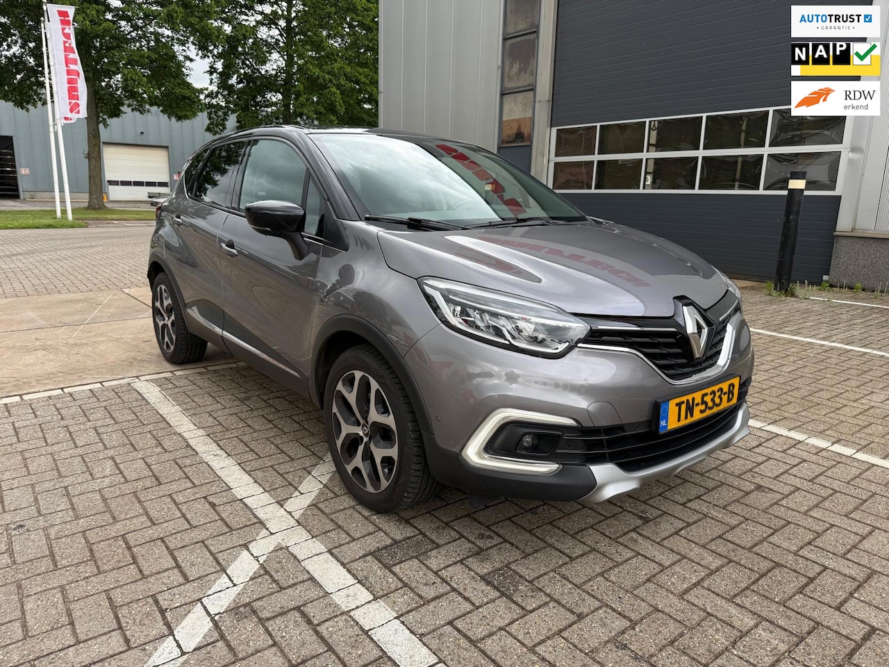 Renault Captur - 1.5 dCi Intens 172000 km nap zeer nette captur - AutoWereld.nl
