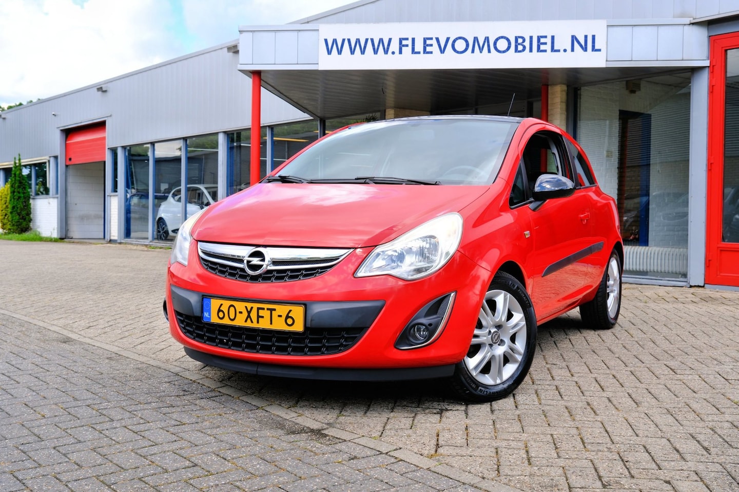 Opel Corsa - 1.2-16V Anniversary Edition *15.575km!* Airco|1e Eig|Cruise|LMV - AutoWereld.nl
