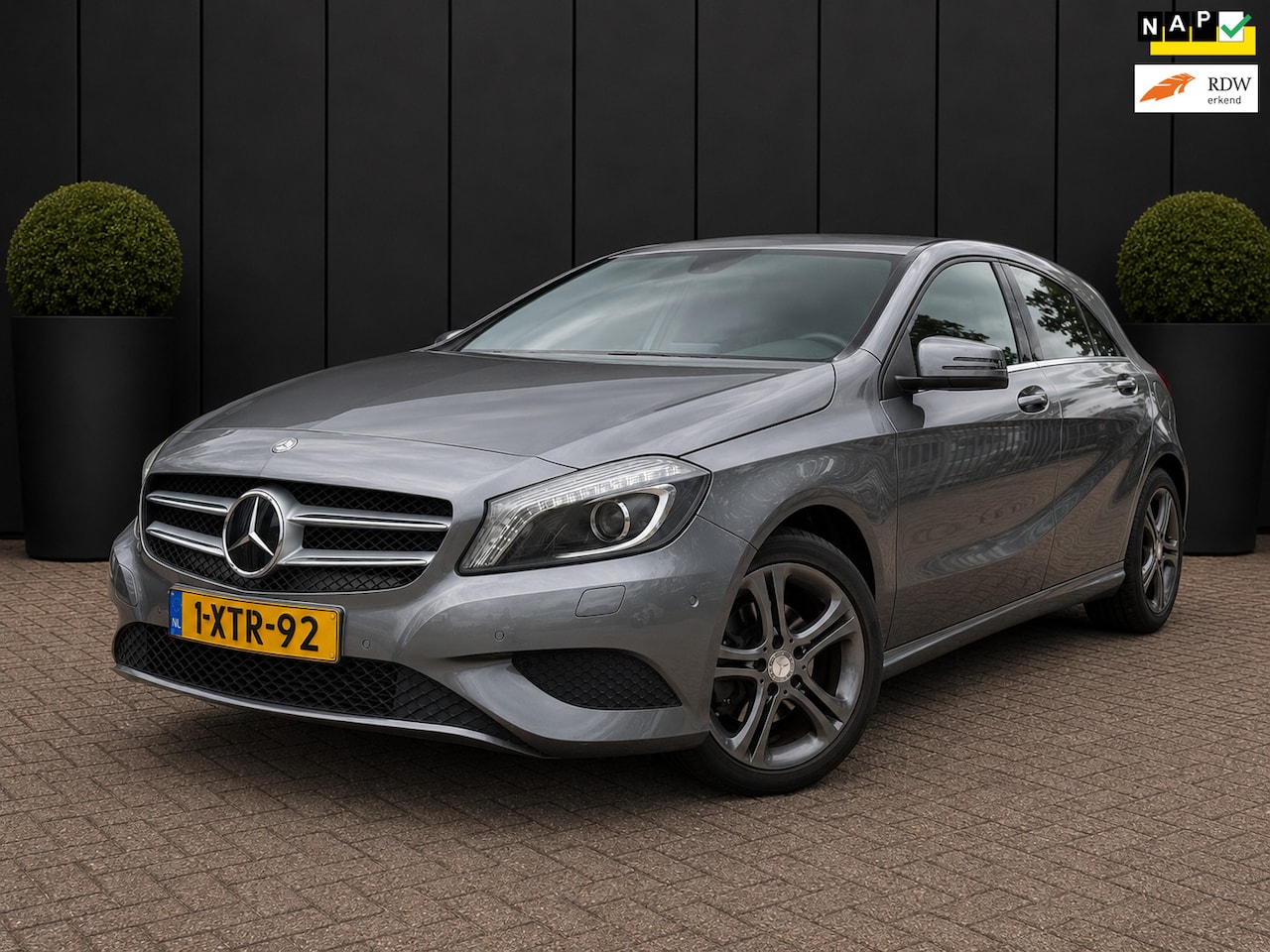 Mercedes-Benz A-klasse - 180 Ambition AUTOMAAT PDC NAP APK CRUISE CTRL - AutoWereld.nl