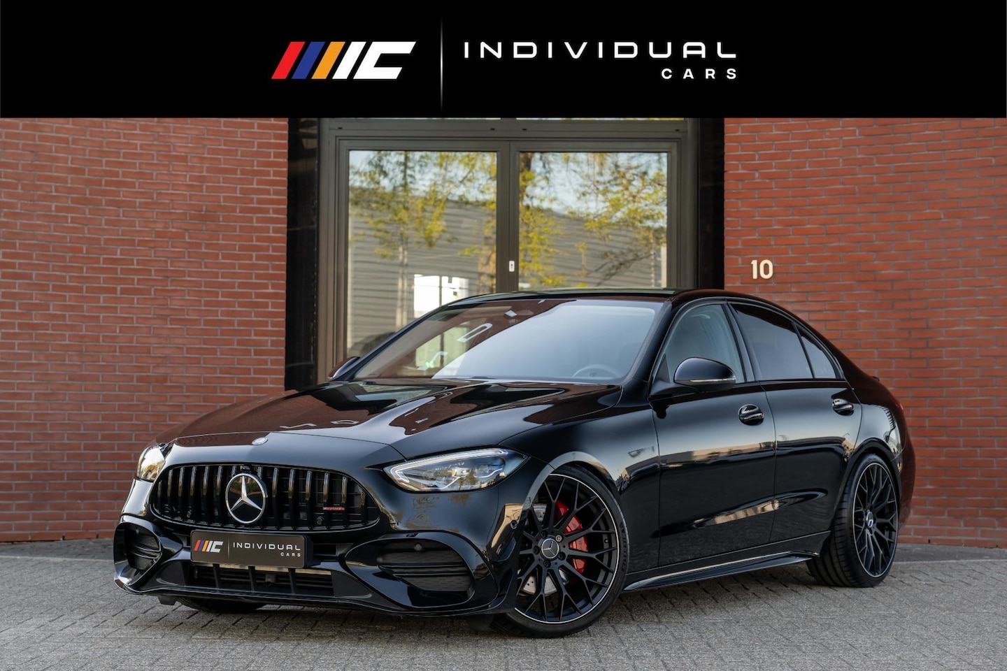 Mercedes-Benz C-klasse - 180 AMG Line C63 Package - AutoWereld.nl