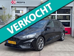 Ford Focus - 1.0 EcoBoost Hybrid ST Line Business Adapt cruise / Stuurverw / Carplay
