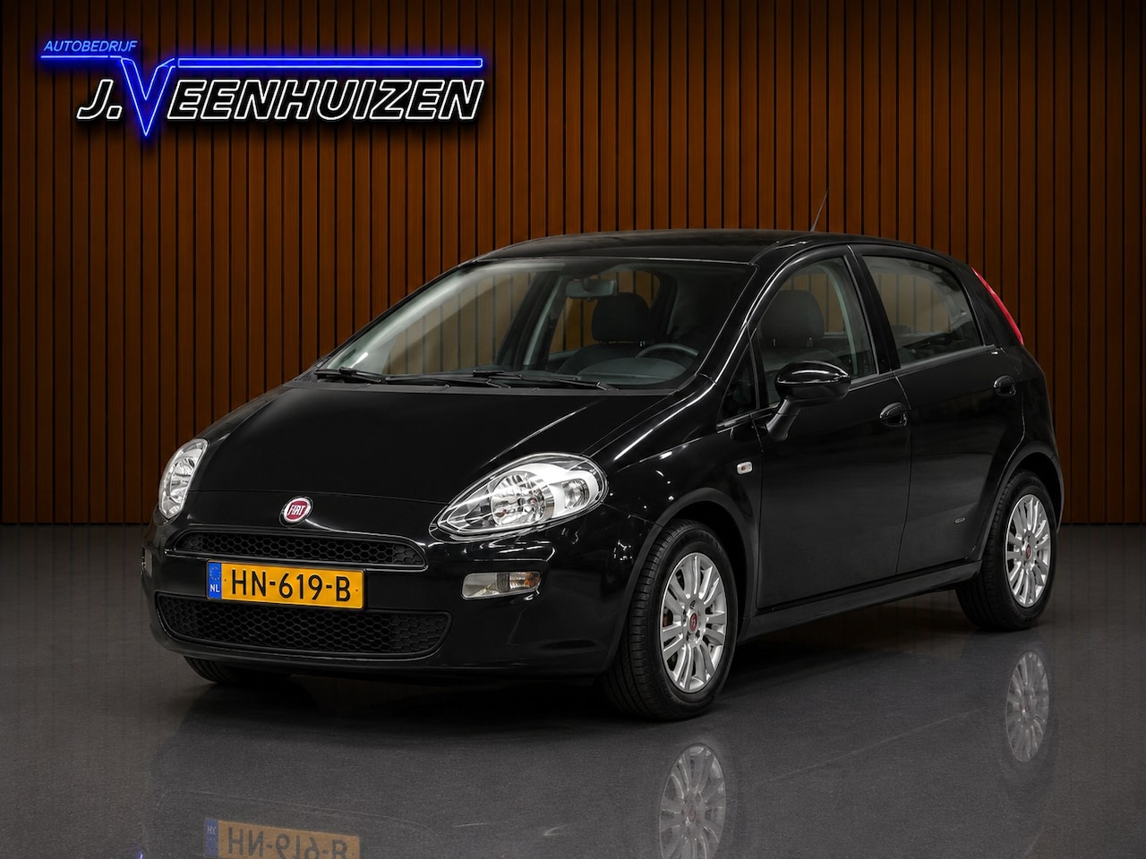 Fiat Punto Evo - 1.3 M-Jet Street | 2015 | ⭐Cruise | ❄️Airco - AutoWereld.nl