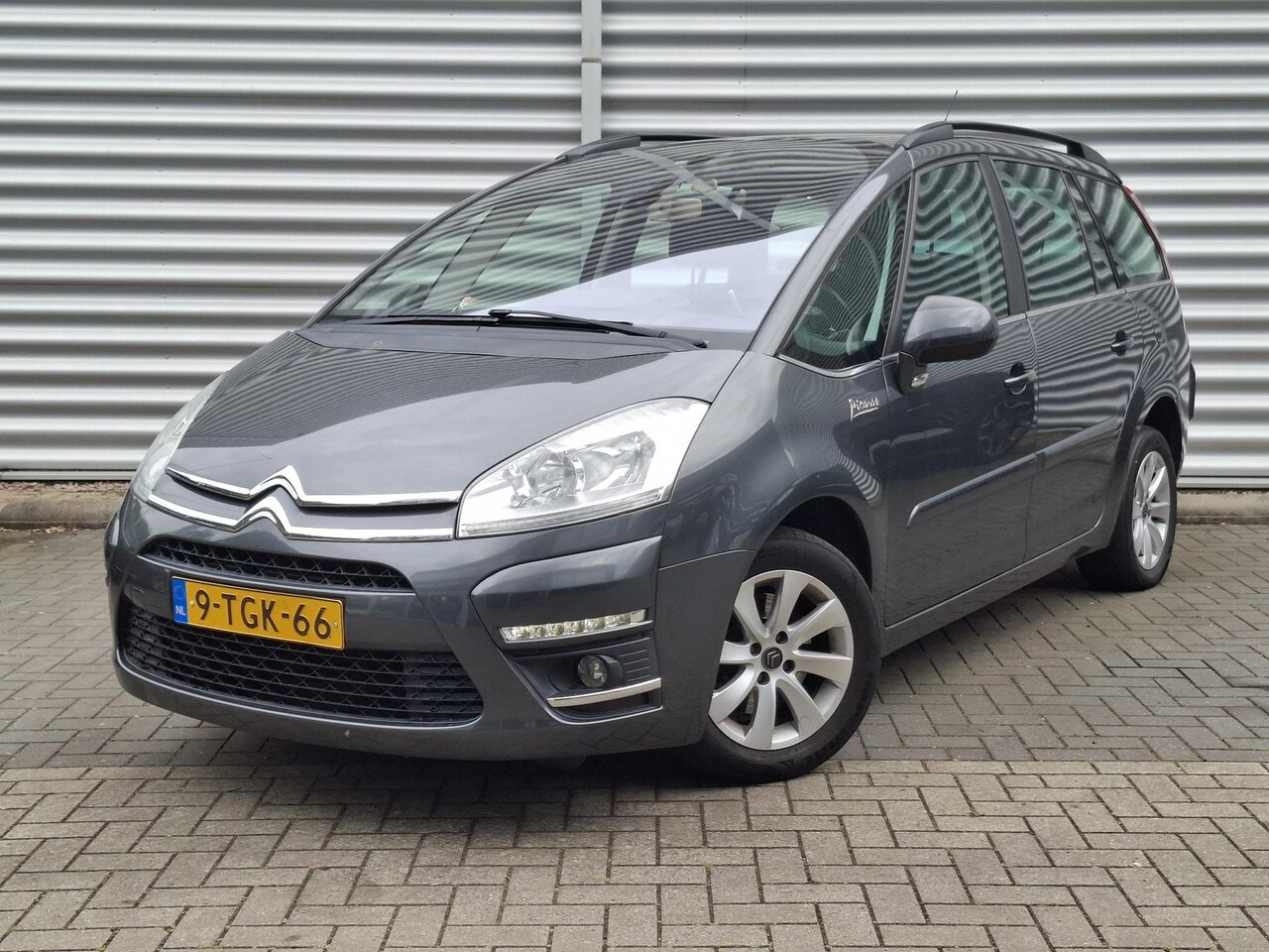 Citroën Grand C4 Picasso - 1.6 THP Ligne Business Aut. 7P Trekhaak - AutoWereld.nl