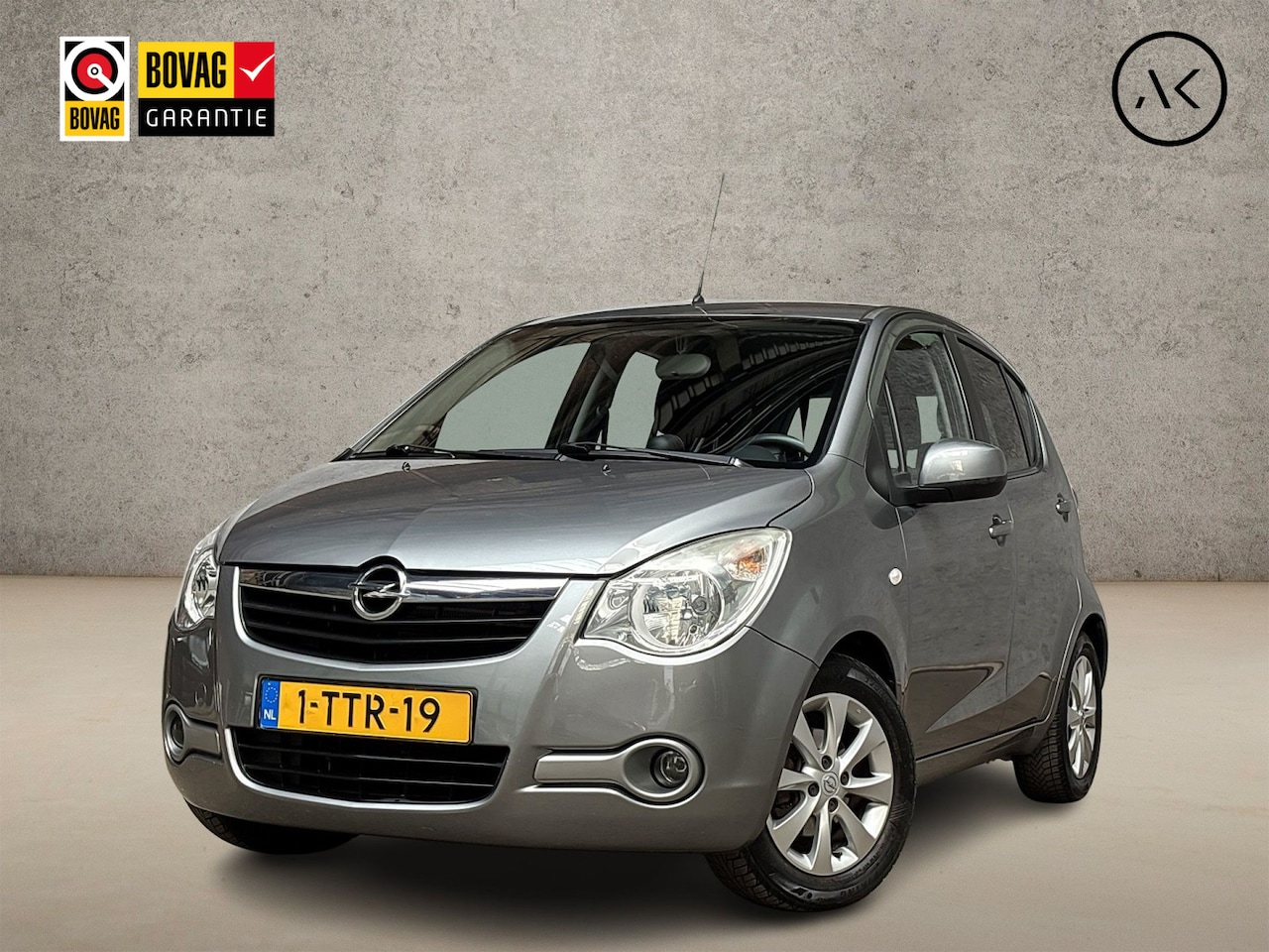 Opel Agila - 1.0 Sport (AIRCO, ELEK RAMEN, TOERENTELLER, SPORTSTOELEN, LM VELGEN, NIEUWE APK, NIEUWSTAA - AutoWereld.nl