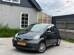 Toyota Aygo - 1.0-12V Access | Nieuwe APK | El. Ramen | Airco | Meeneemprijs