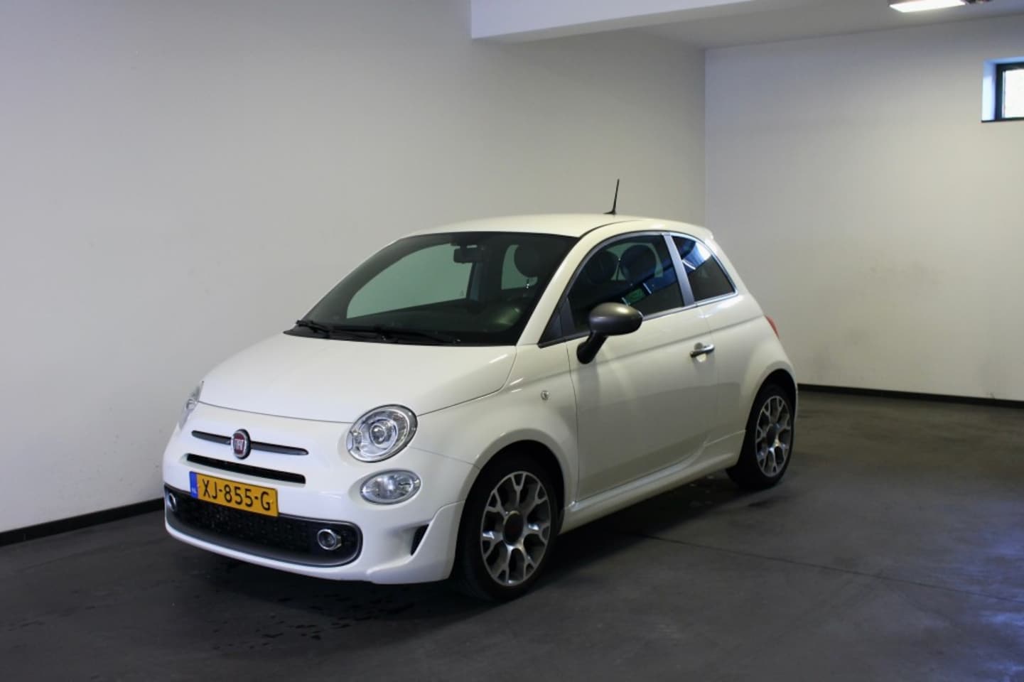 Fiat 500 - 0.9 TWINAIR T Sport, Airco, DAB, Navi, Leder, BEATS, Cruise - AutoWereld.nl