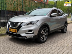 Nissan Qashqai - 1.2 N-Connecta Grijs 2017 AUT|PANO|NAP|CAMERA