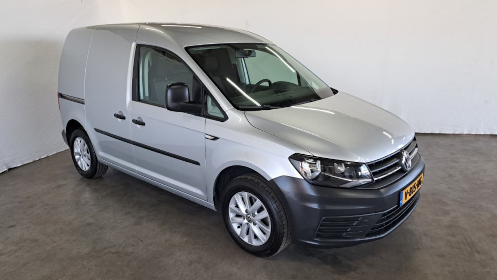 Volkswagen Caddy - 2.0 TDI L1 H1 BMT Comfortline EURO6 - AutoWereld.nl