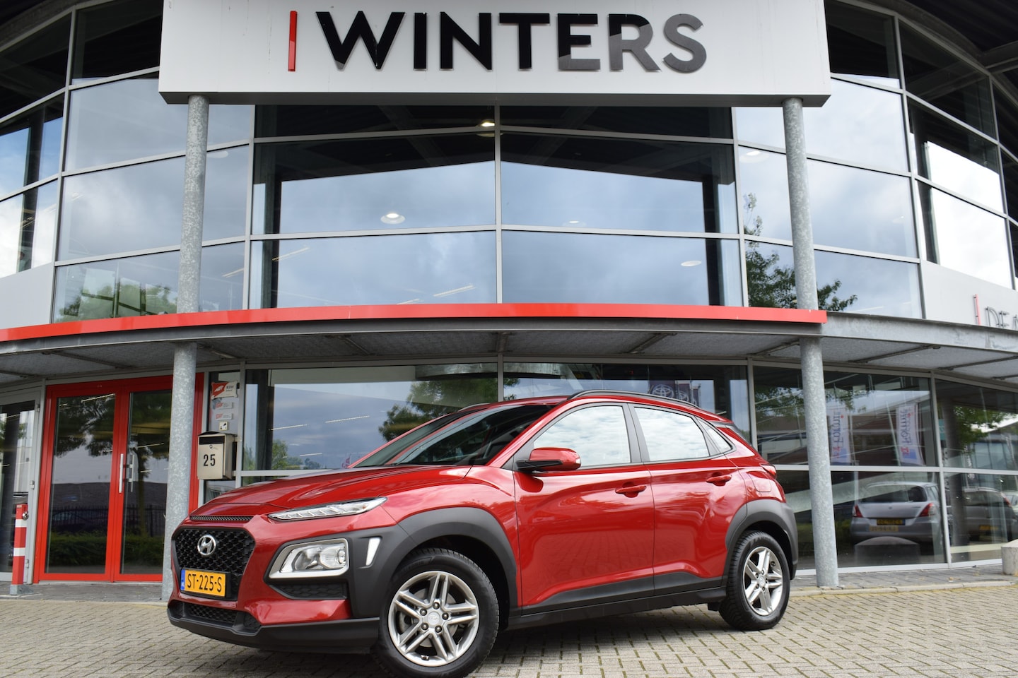 Hyundai Kona - 1.0T Comfort | Trekhaak | Camera | Apple Carplay en Android Auto | - AutoWereld.nl