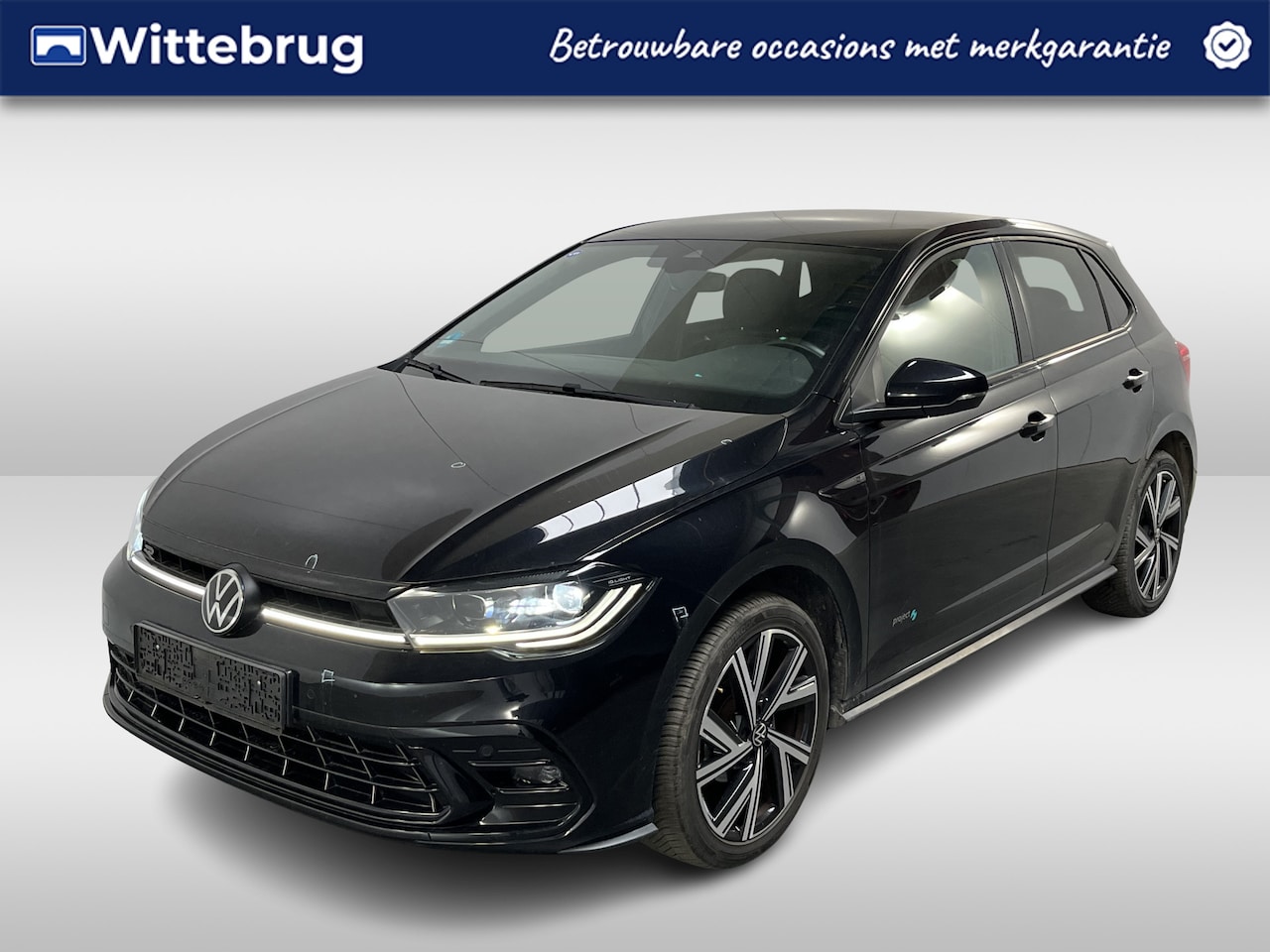 Volkswagen Polo - 1.0 TSI R-Line / ADAPTIVE CRUISE/ IQ.LIGHT/ 17'' LMV/ CAMERA/ APP-CONNECT/ STOELVERWARMIN - AutoWereld.nl