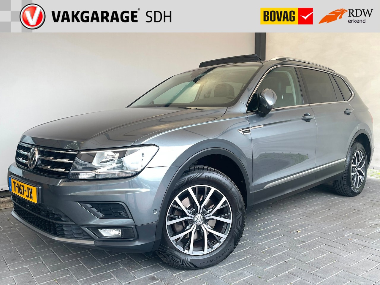 Volkswagen Tiguan Allspace - 1.5 TSI Comfortline Business 7p.|Panoramadak|Stoelverwarming|Leer|Elek. Stoelen - AutoWereld.nl