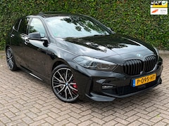 BMW 1-serie - 118i M Pakket | NAP | Pano | Ambient | Camera |