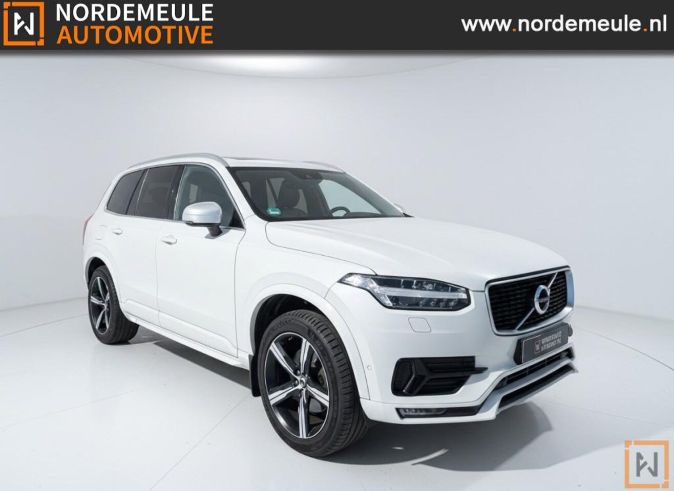 Volvo XC90 - 2.0 D5 AWD Inscription 2.0 D5 AWD INSCRIPTION, 7P, PANO, 360 CAMERA, R DESIGN - AutoWereld.nl