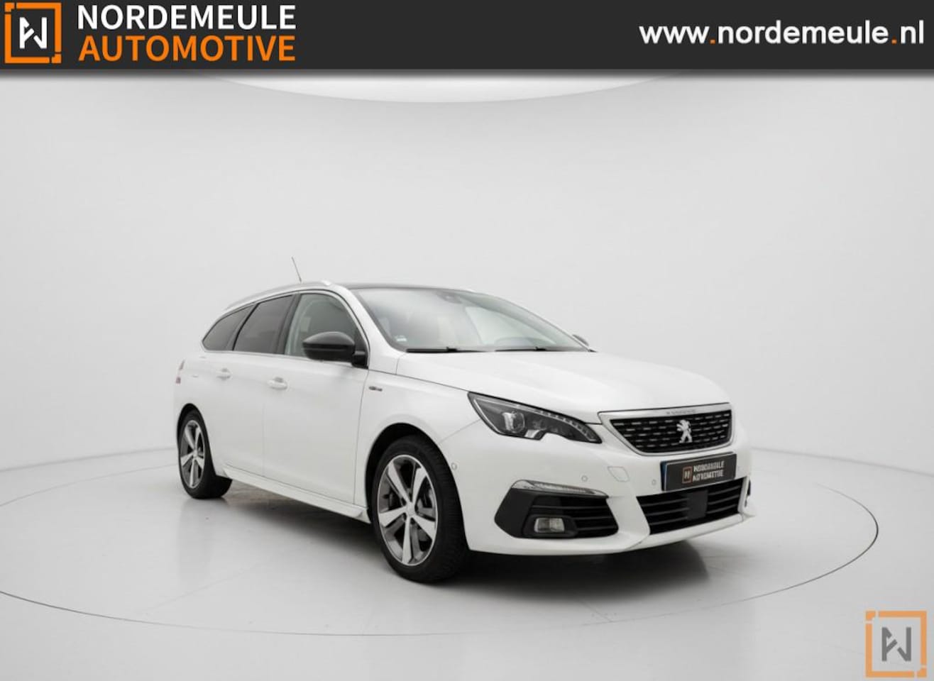 Peugeot 308 - 1.5 BlueHDi Blue Lease GT-Line 1.5 BLUEHDI BLUE LEASE GT-LINE, PANO, TREKHAAK, CARPLAY - AutoWereld.nl