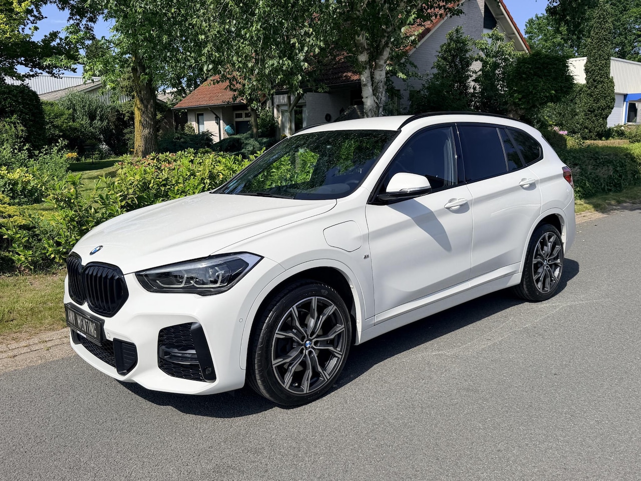BMW X1 - xDrive25e 220PK M-Sport•LED•Camera - AutoWereld.nl