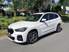 BMW X1 - xDrive25e 220PK M-Sport•LED•Camera