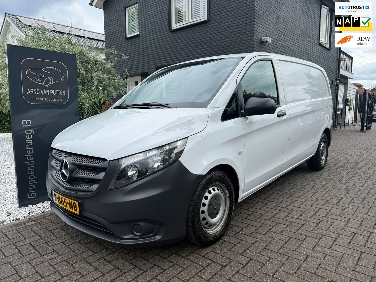 Mercedes-Benz Vito - 114 CDI Automaat /Cruise /Airco ECC /3-Zits - AutoWereld.nl