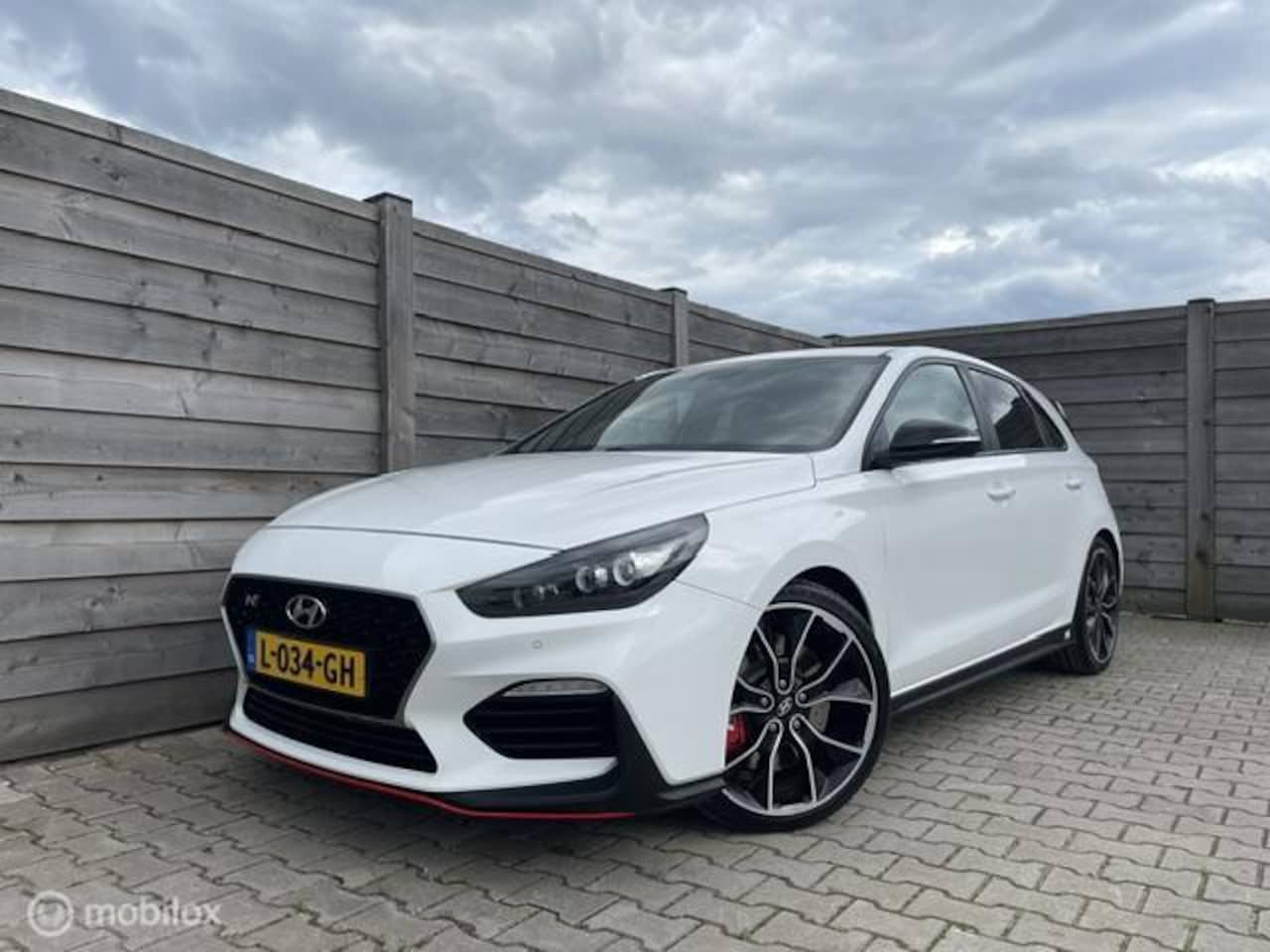 Hyundai i30 - 2.0 T-GDI N2 Performance Dealer Onderhouden - AutoWereld.nl