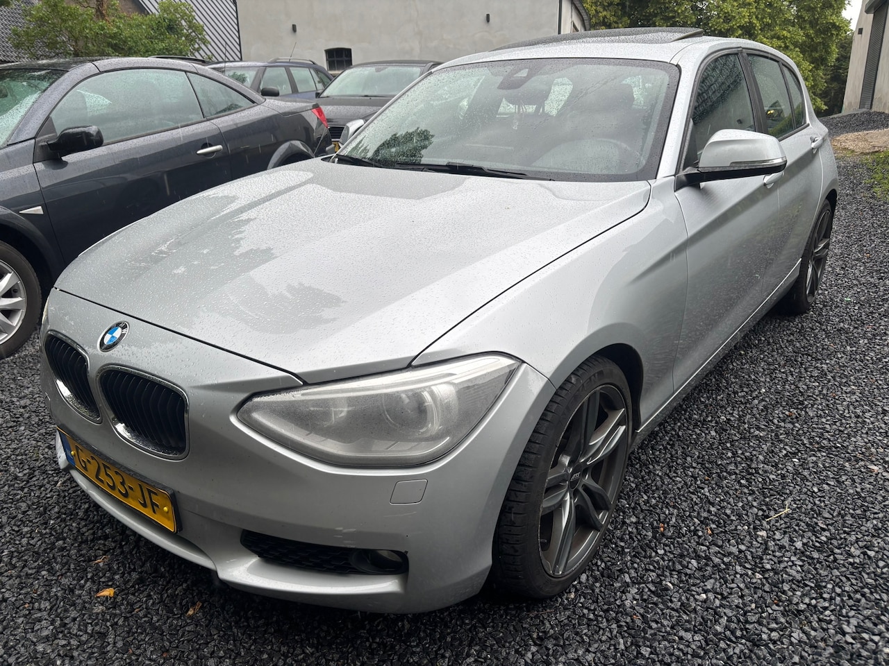 BMW 1-serie - 118i Business+NAVI GLAZENDAK INRUIL KOOPJE - AutoWereld.nl