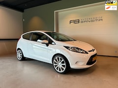 Ford Fiesta - 1.25 TREND-uitv|CLIMA AIRCO|LM-VELGEN|ISOFIX|VOICE CONTROL|USB+AUX|VOORRUITVERWARMING|nwe