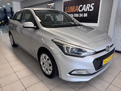 Hyundai i20 - 1.2 HP i-Motion| Nieuwe APK | Cruise | Airco |