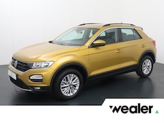 Volkswagen T-Roc - 1.5 TSI Style | 150 PK | Navigatiesysteem | Achteruitrijcamera | Climate control |