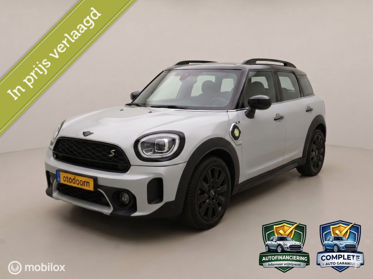 MINI Countryman - 1.5 Cooper SE ALL4 pano/leder/camera/blackp - AutoWereld.nl