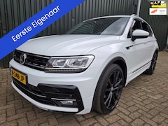 Volkswagen Tiguan - 2.0 TDI Highline R-Line Pano Virtual cockpit