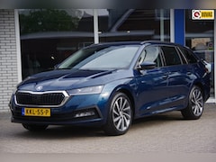 Skoda Octavia Combi - 1.4 TSI iV PHEV SOH 90% Achteruitrijcamera App-connect Stoel-/stuurverwarming