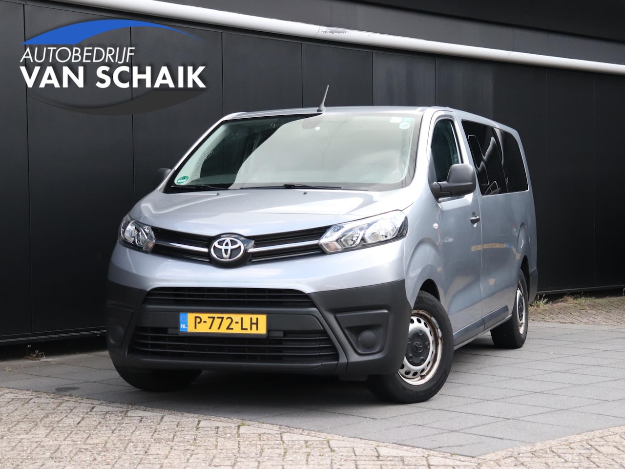Toyota ProAce Shuttle - 1.5 D-4D Cool Long | 9 PERS. | CRUISE | NAVI | PDC | APPLE CARPLAY | - AutoWereld.nl