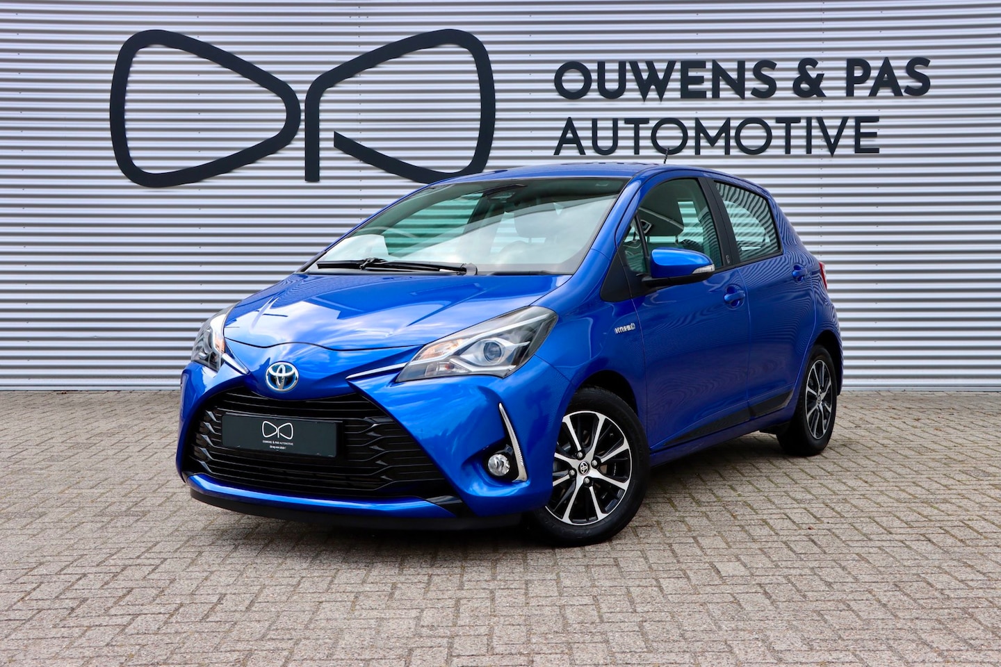 Toyota Yaris - 1.5 Hybrid Dynamic | CAMERA | CRUISE | DEALERONDERHOUDEN | STOELVERW. - AutoWereld.nl