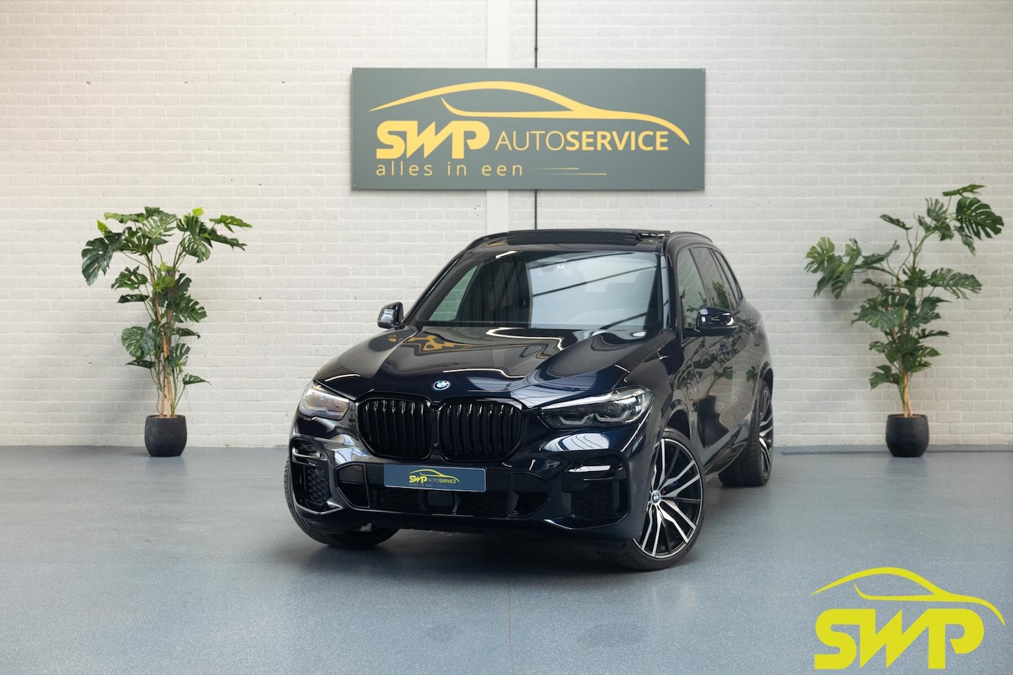 BMW X5 - xDrive45e High Executive | M-sport | Pano | 360 cam | H&K | HUD | Driv assist pro | Comfor - AutoWereld.nl