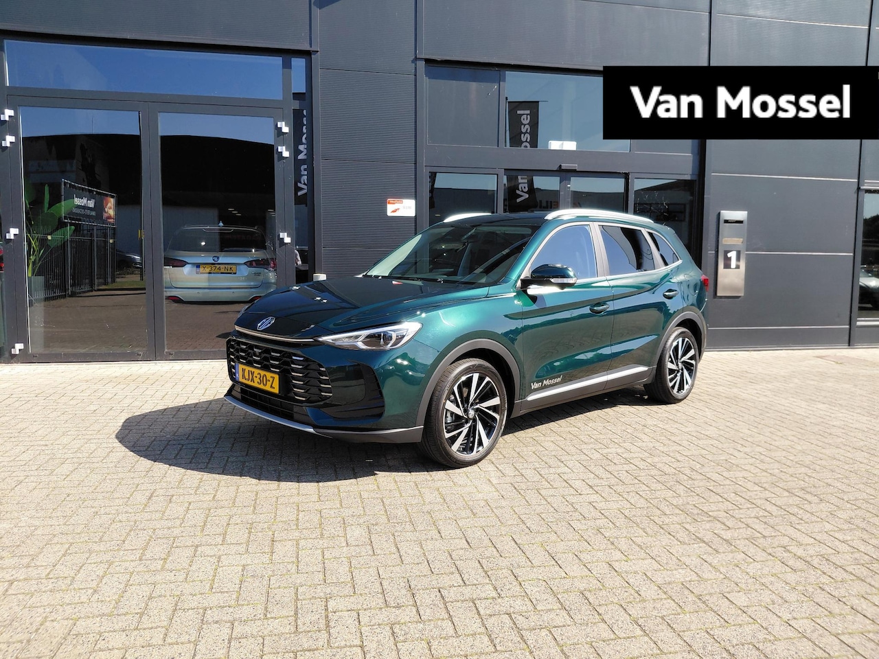 MG ZS - 1.5 Luxury - AutoWereld.nl