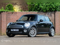 MINI Cooper - 1.6 | Xenon | Panoramadak | Exclusieve audio | nieuwe APK | Zeer nette auto | Stoelverwarm