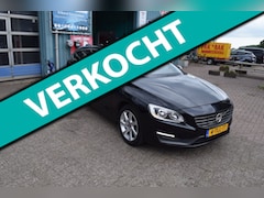 Volvo V60 - 1.6 T3 Momentum