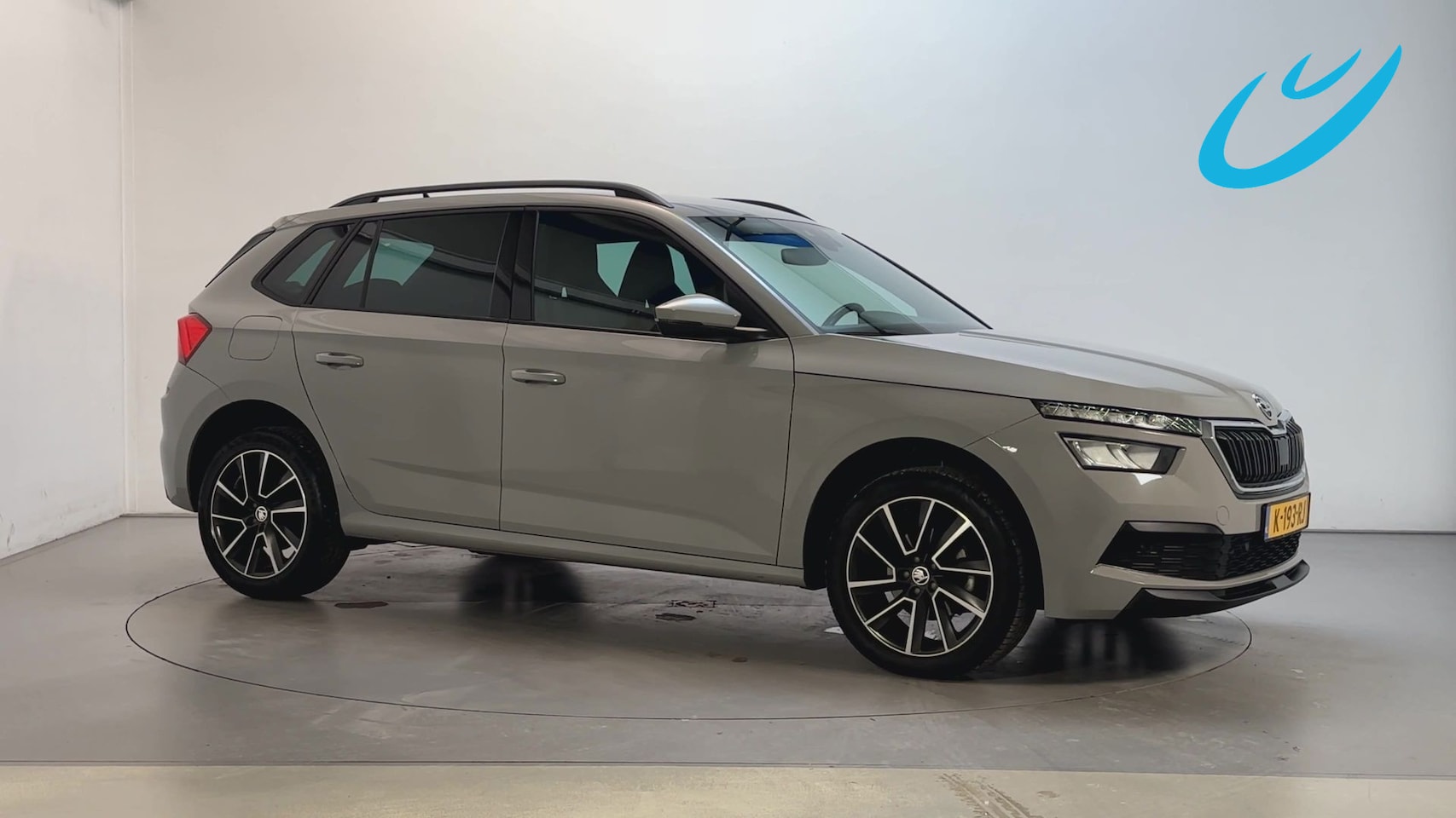 Skoda Kamiq - 1.0 TSI 110pk DSG Sport Business Parkeersensoren App-Connect Climate Control - AutoWereld.nl