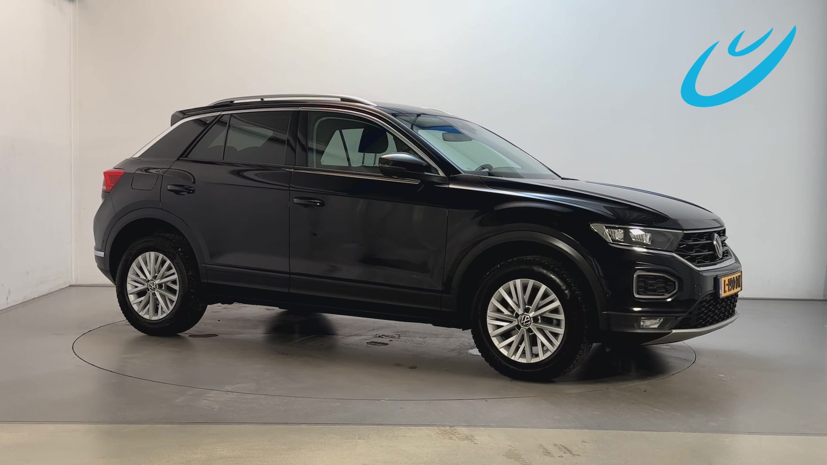Volkswagen T-Roc - 1.5 TSI 150pk DSG Style Business Camera Virtual Cockpit Stoelverwarming LED - AutoWereld.nl