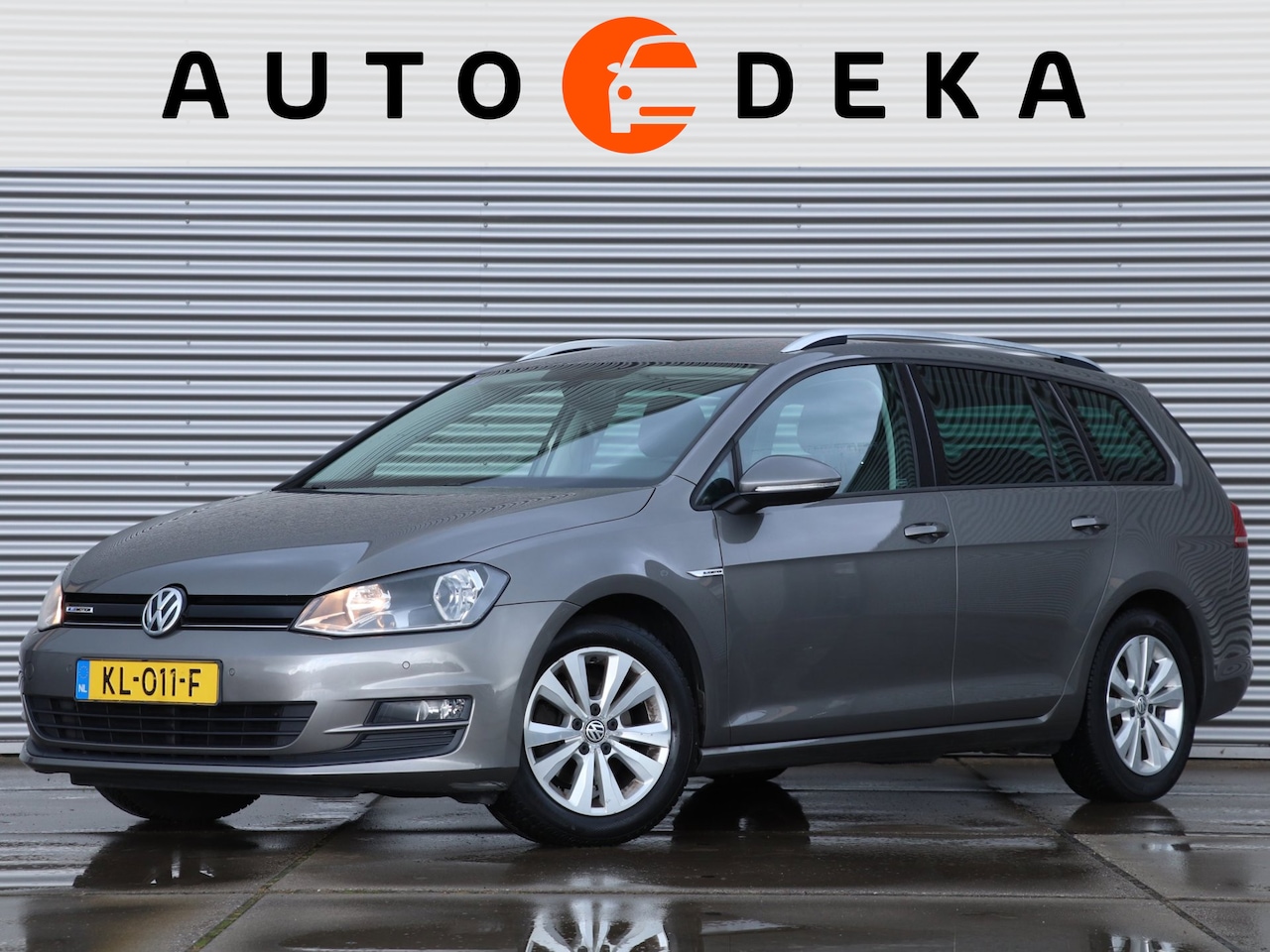 Volkswagen Golf Variant - 1.0 TSI Connected Series *Navigatie*Parkeersens.* - AutoWereld.nl