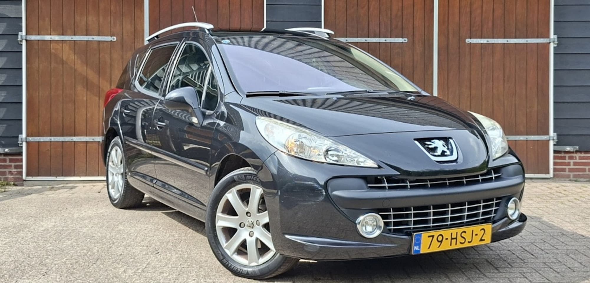 Peugeot 207 SW - 1.6 VTi XS | Trekhaak | Bluetooth | Ruime auto | NAP - AutoWereld.nl