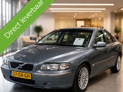 Volvo S60 - 2.4T 200pk Automaat | Cruise | Airco | Trekhaak |