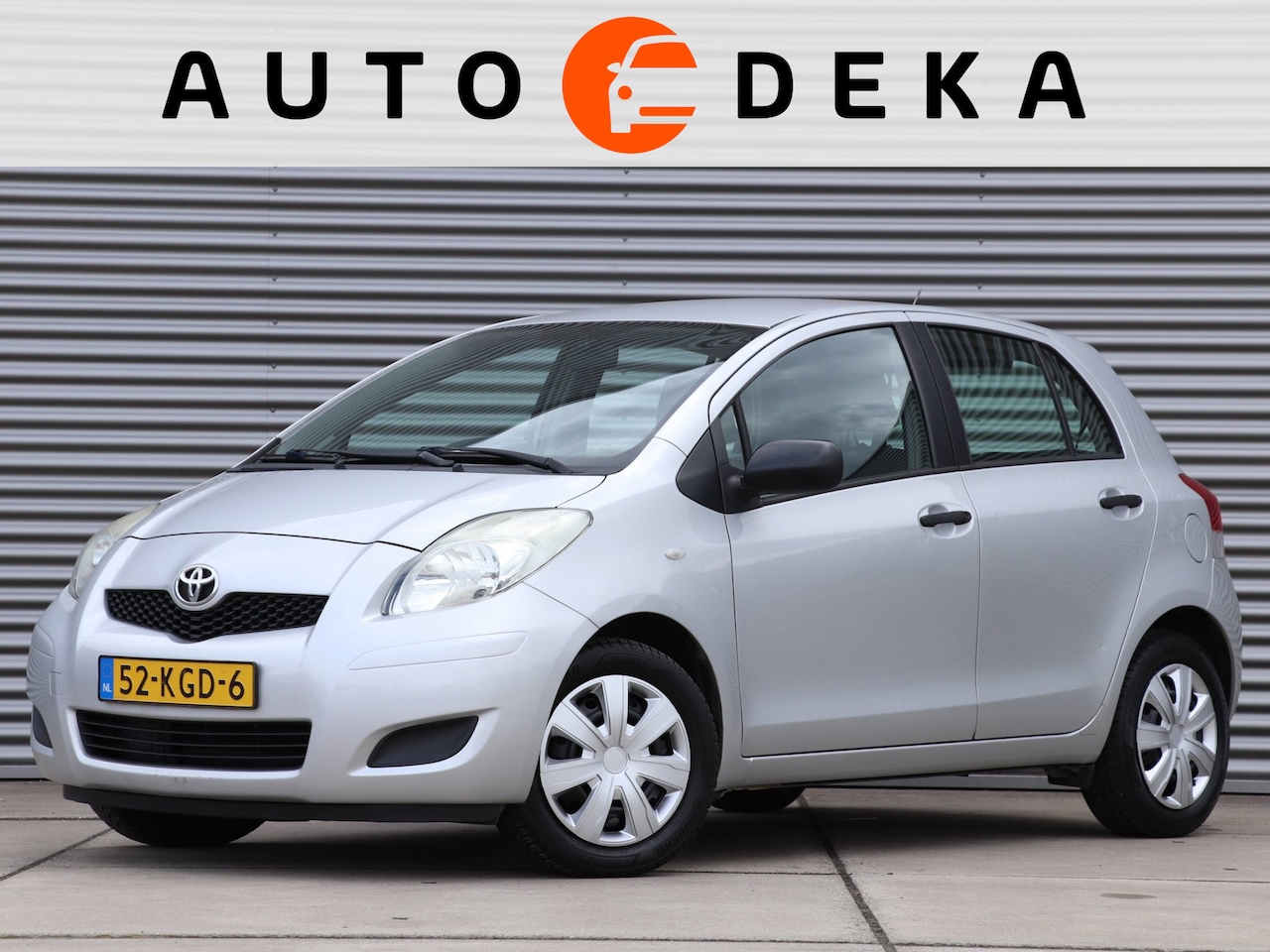 Toyota Yaris - 1.3 VVTi Comfort *6-bak*Elektr. ramen* - AutoWereld.nl