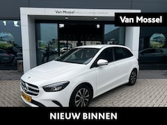 Mercedes-Benz B-klasse - 180 Business Solution | Cruise Control | Trekhaak | Lane Assist | Stoelverwarming | Apple