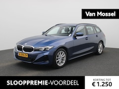 BMW 3-serie Touring - 318i AUTOMAAT | LEDER | NAVIGATIE | APPLE CARPLAY | PARKEERSENSOREN