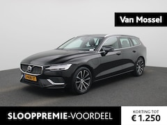 Volvo V60 - 2.0 T6 Plug-in hybrid AWD Essential Bright | Apple Carplay / Android Auto | Camera | Parke